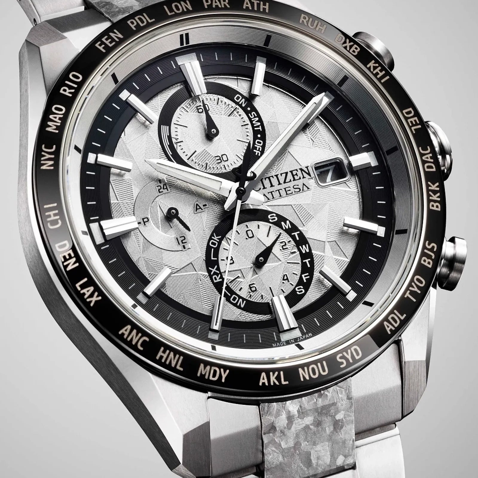 Citizen Eco-Drive Limited Edition Attesa "Platinum Shine" AT8284-61A
