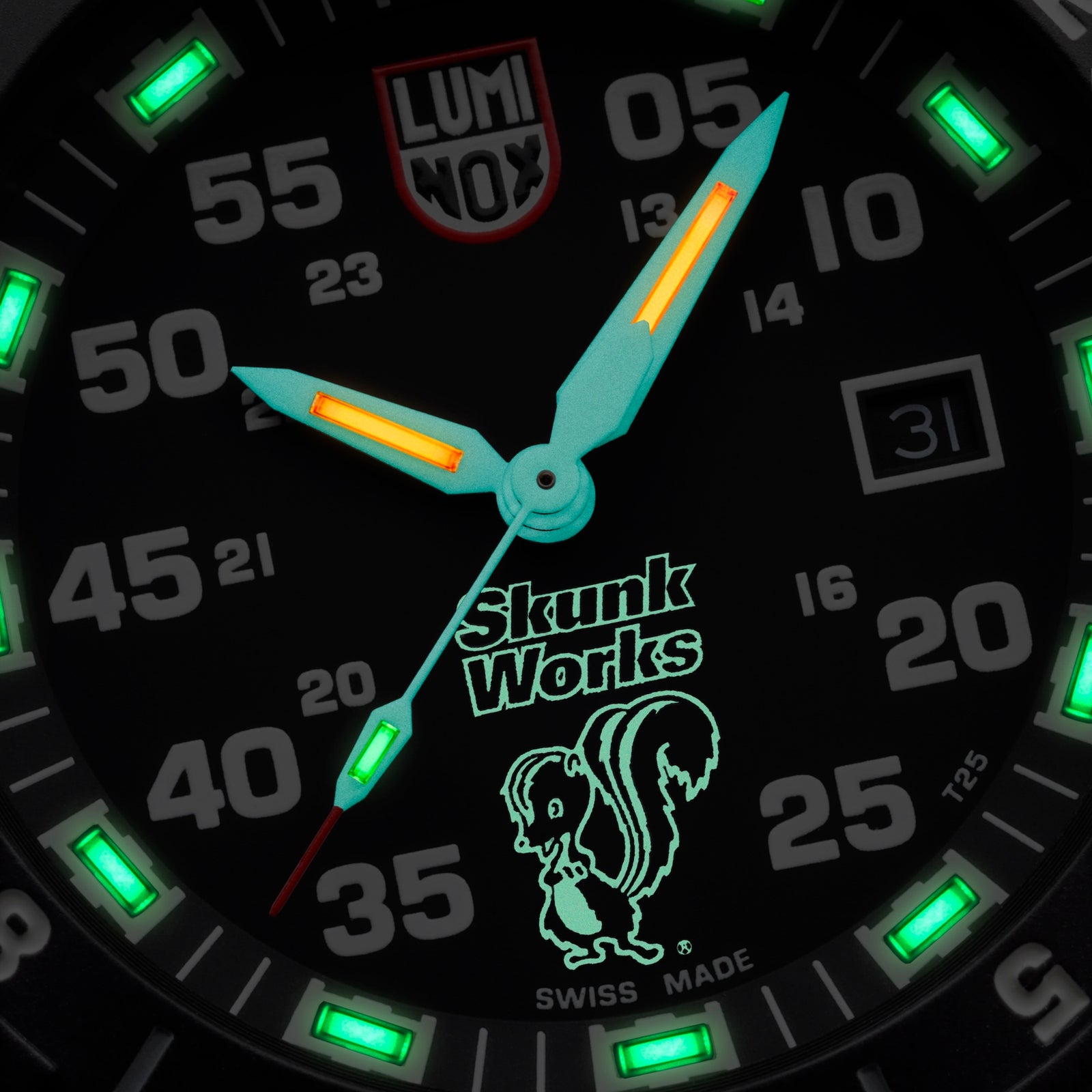 Luminox F-117 Nighthawk x Skunk Works Heritage Collection 6442.H