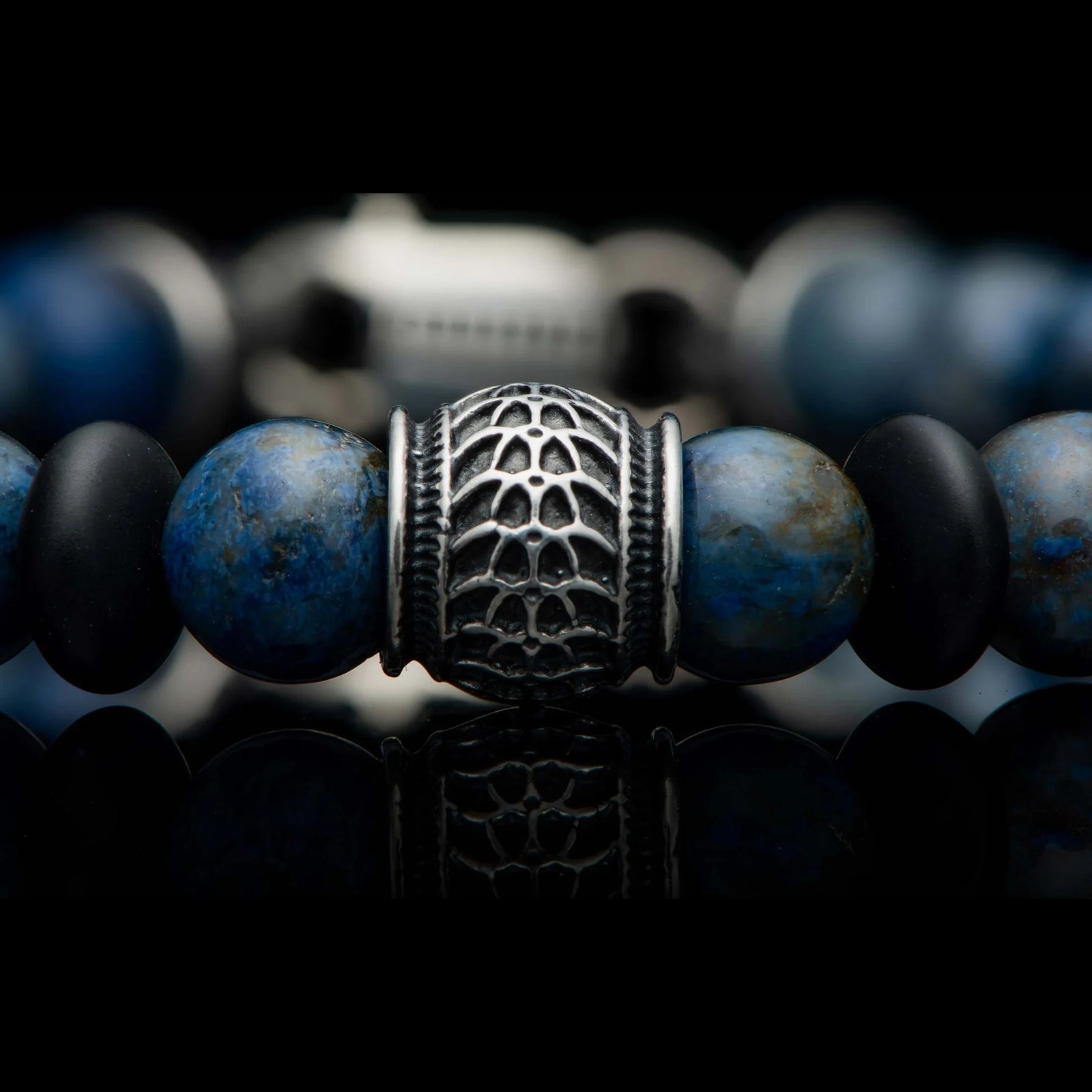 William Henry Newport Dumortierite Beaded Bracelet