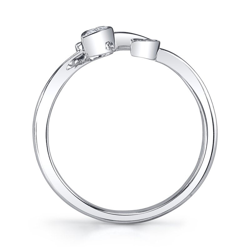 14K White Gold 0.10ct. Diamond Petal Motif Fashion Ring