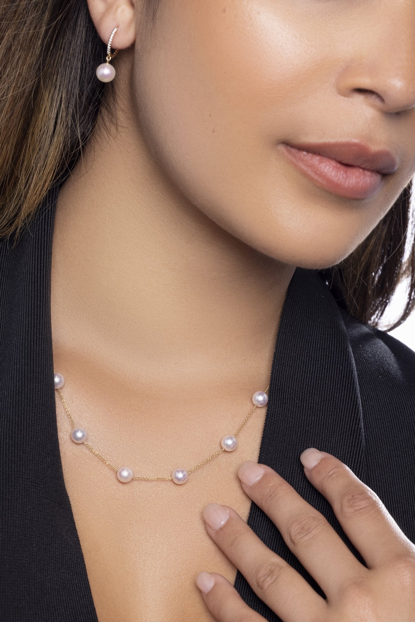 14K Yellow Gold Akoya Pearl 18" Station Necklace