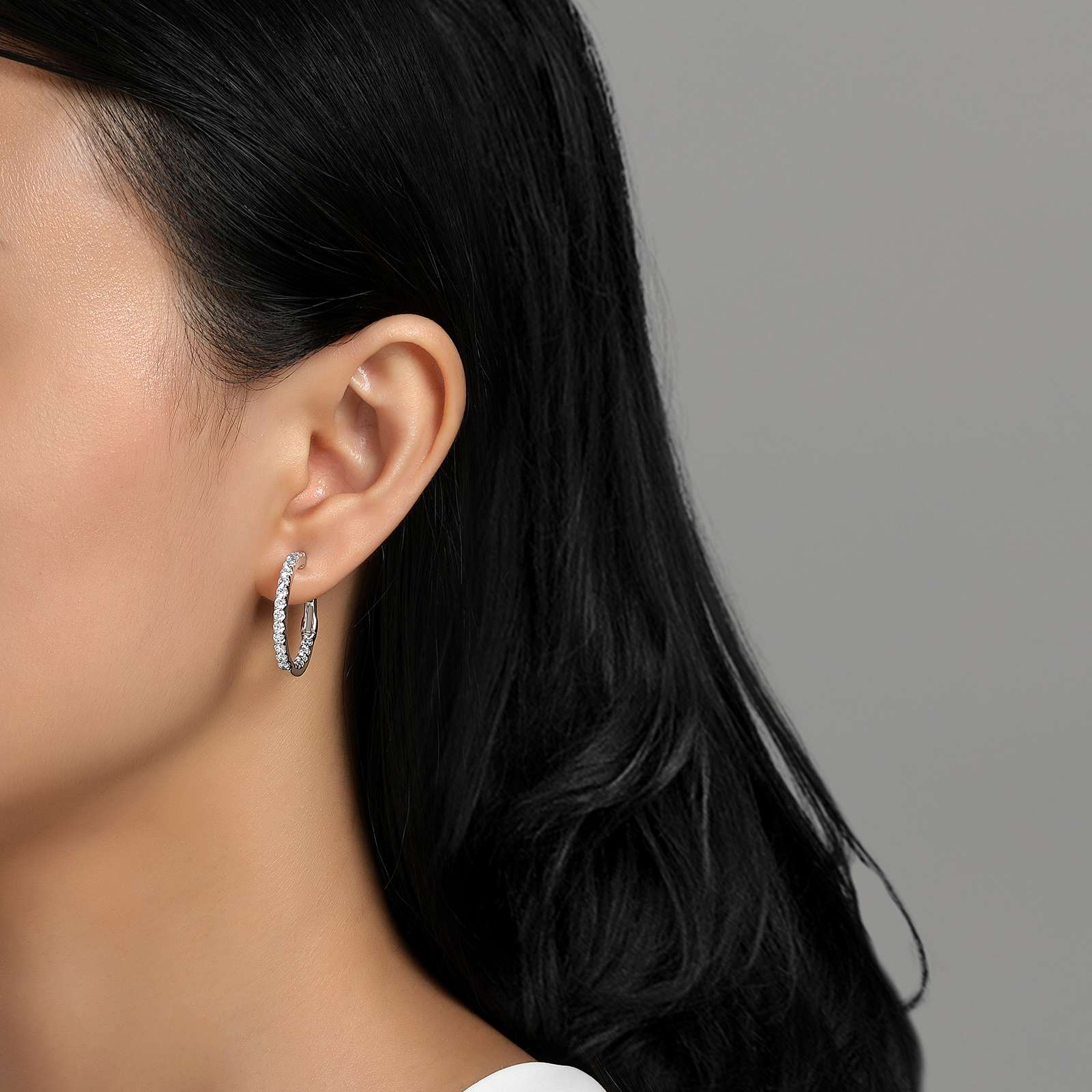 Lafonn Simulated Diamond 1.60ct Inside Out 20mm Hoop Earrings E3015CLP