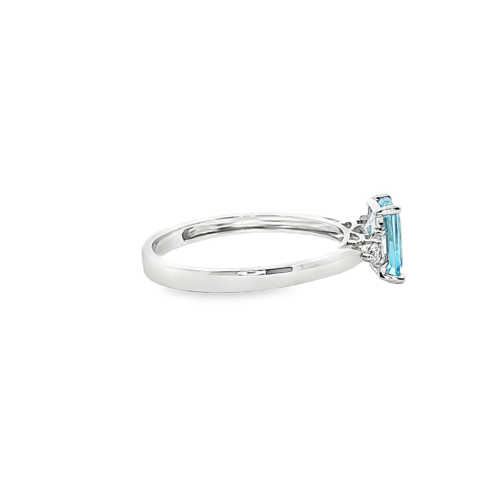 14K White Gold 1.00ct. Aquamarine & Diamond Fashion Ring
