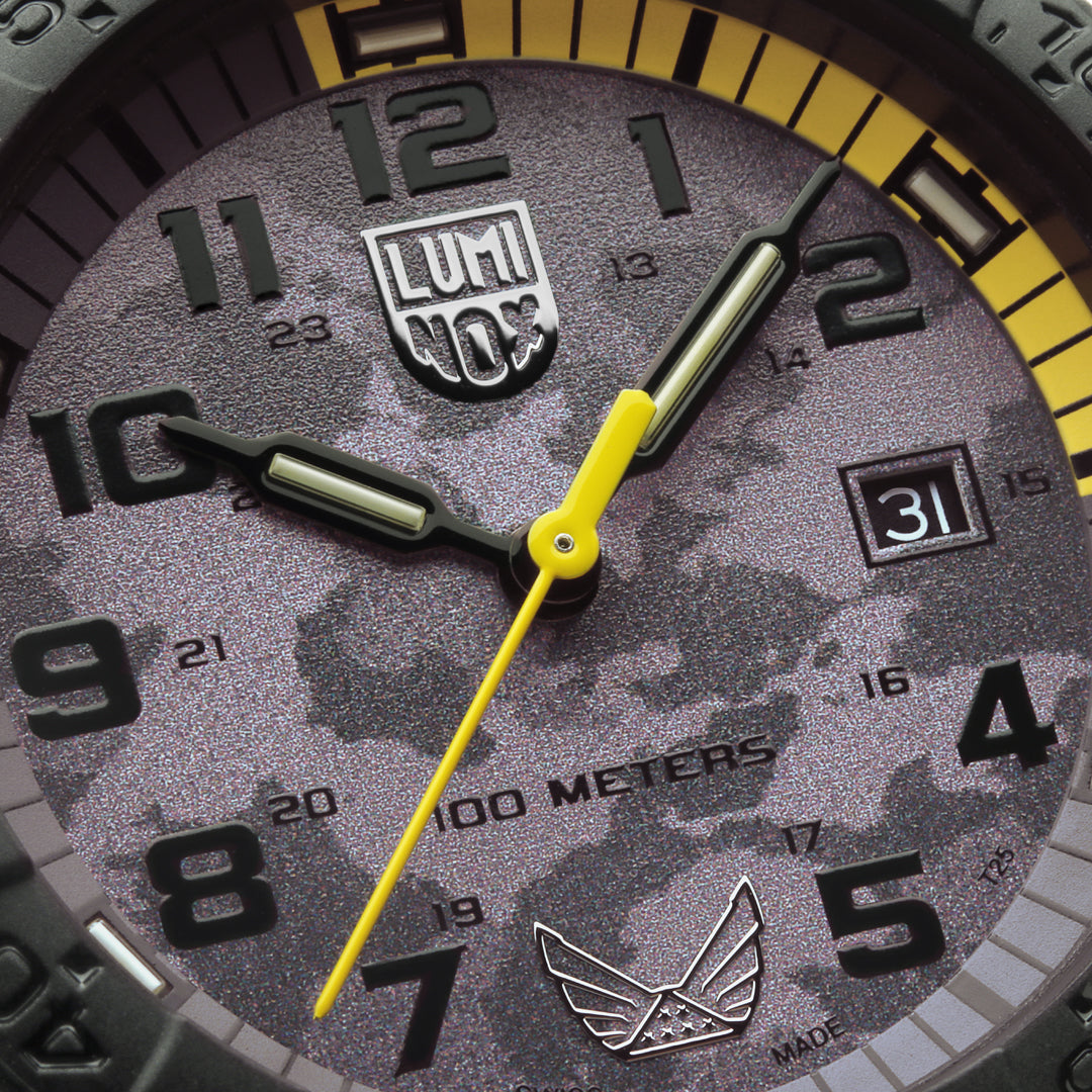 Luminox x Volition America Thunder Grey Leatherback Sea Turtle Giant Series 0321.BO.VOL