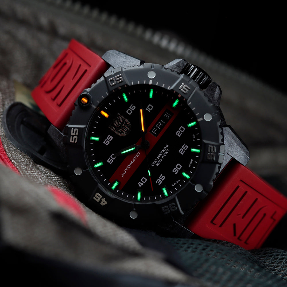 Luminox Limited Edition Master Carbon SEAL Automatic Series 3876.RB