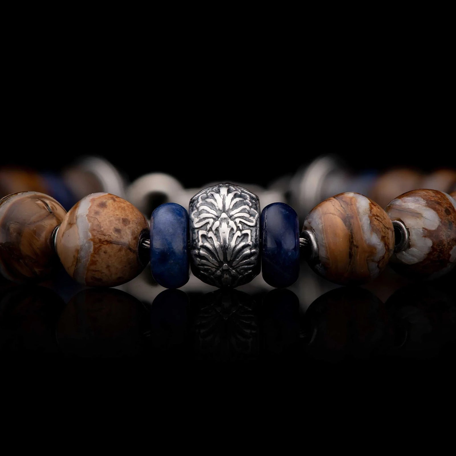 William Henry Sand and Sea Beaded Bracelet