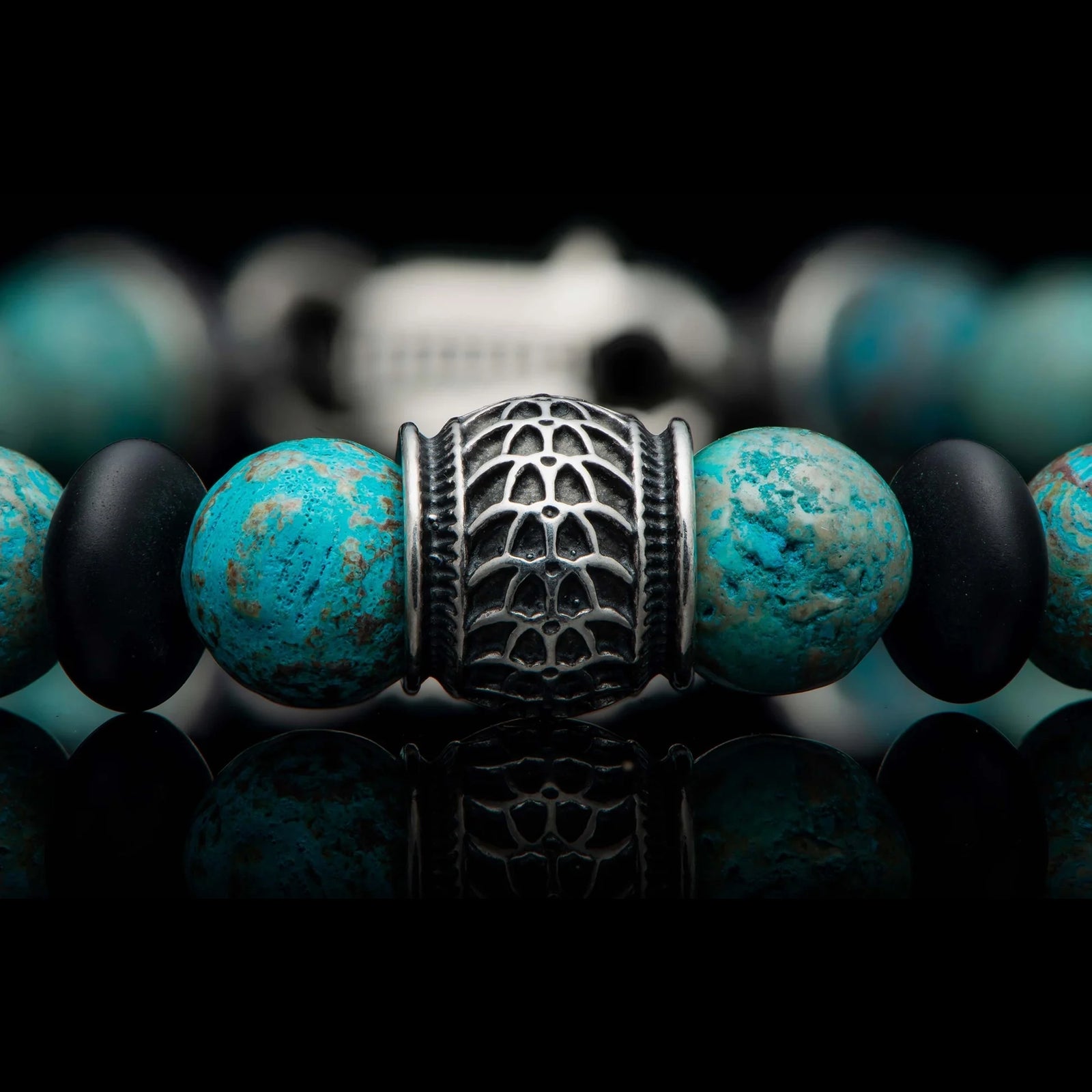 William Henry Newport Blue Agate Beaded Bracelet