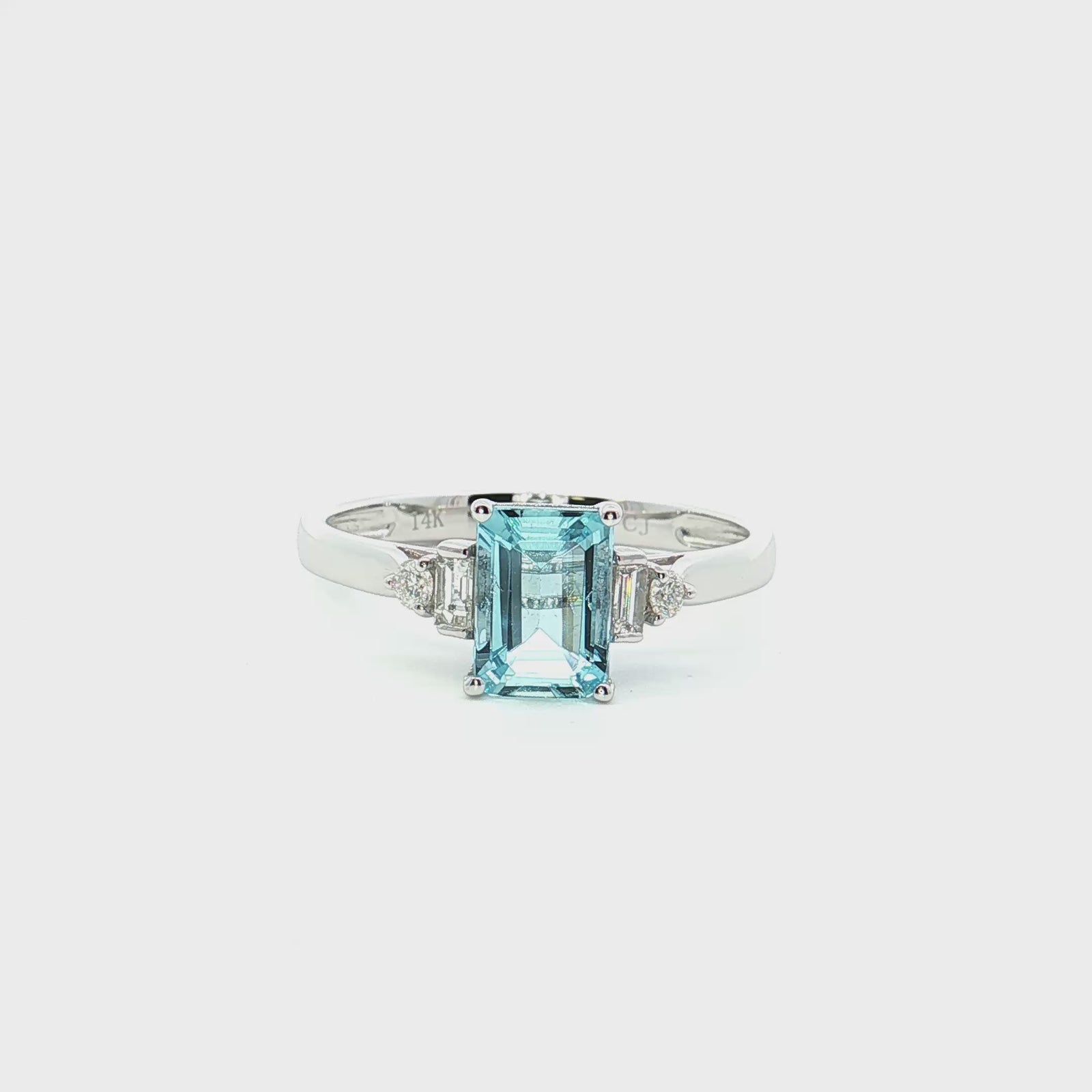 14K White Gold 1.00ct. Aquamarine & Diamond Fashion Ring