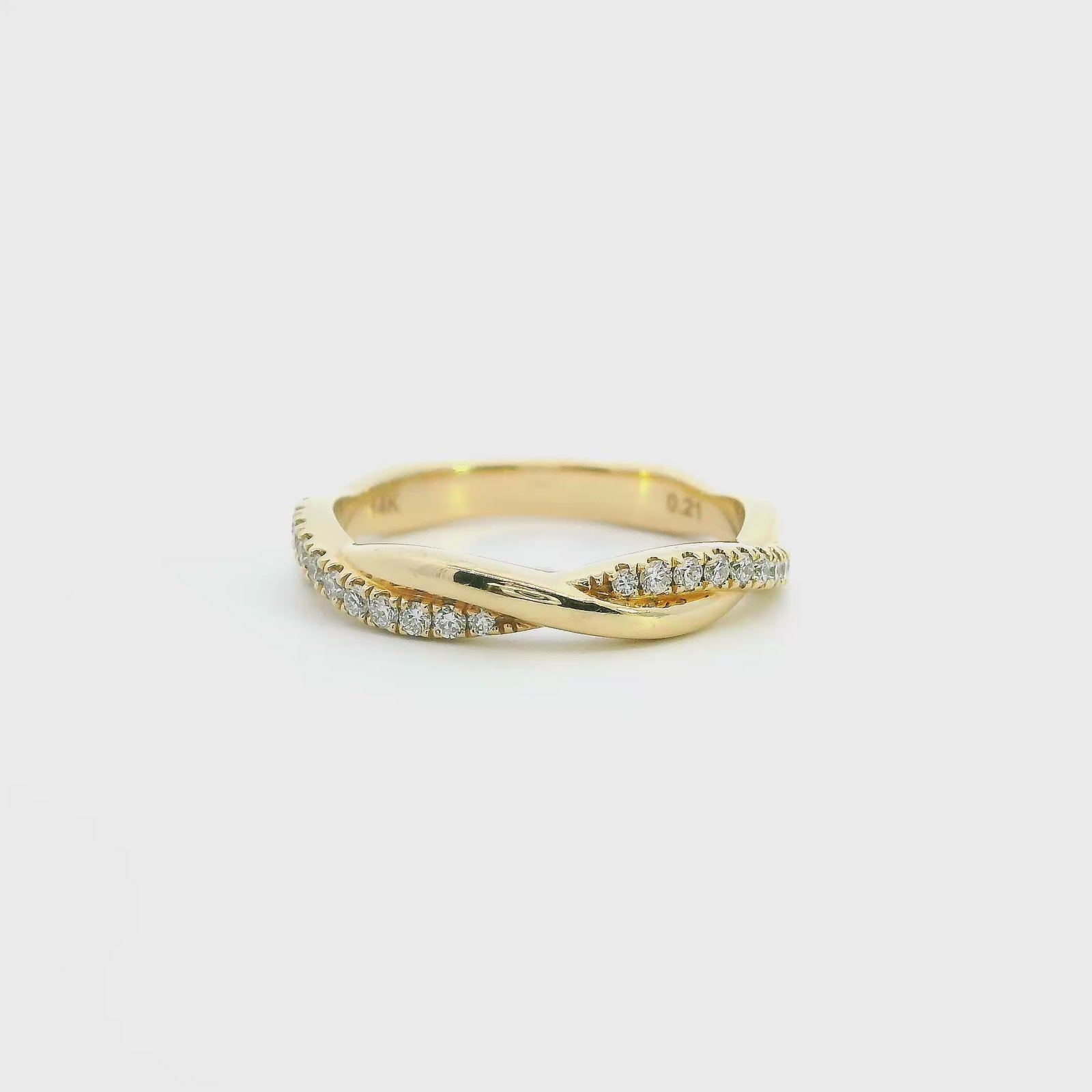 14K Yellow Gold 0.21cttw. Diamond Twist Fashion Ring