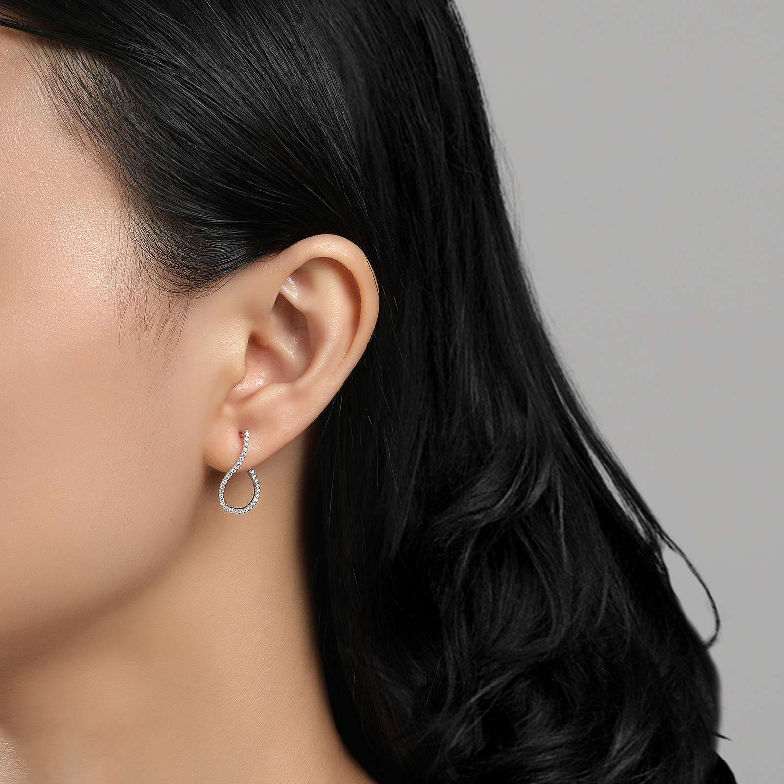 Lafonn Simulated Diamond Infinity Hoop Earrings E0241CLP