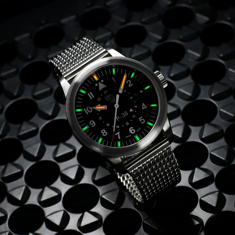 Luminox sales pilot watch