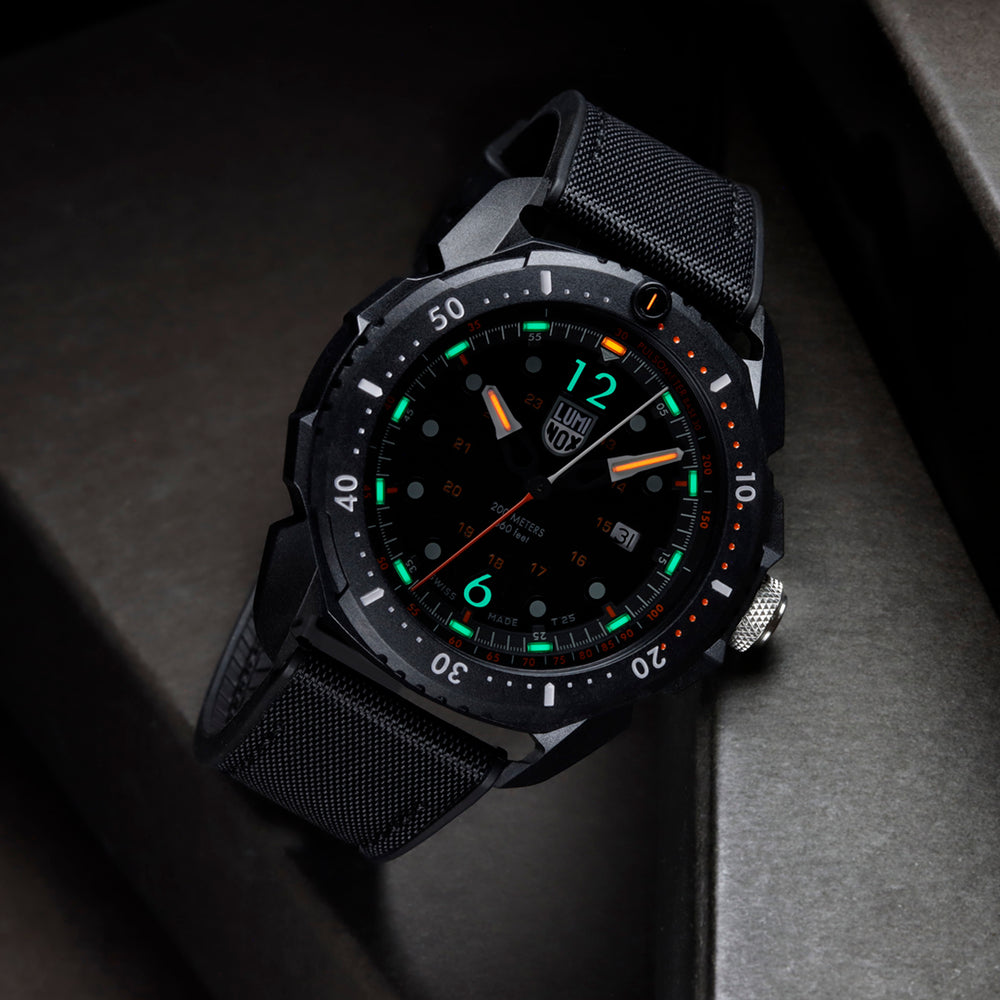 Luminox Ice-Sar Arctic 1050 Series 1052